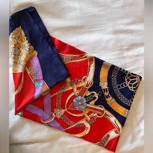 Tuckernuck Pomander Place Colette polyester scarf